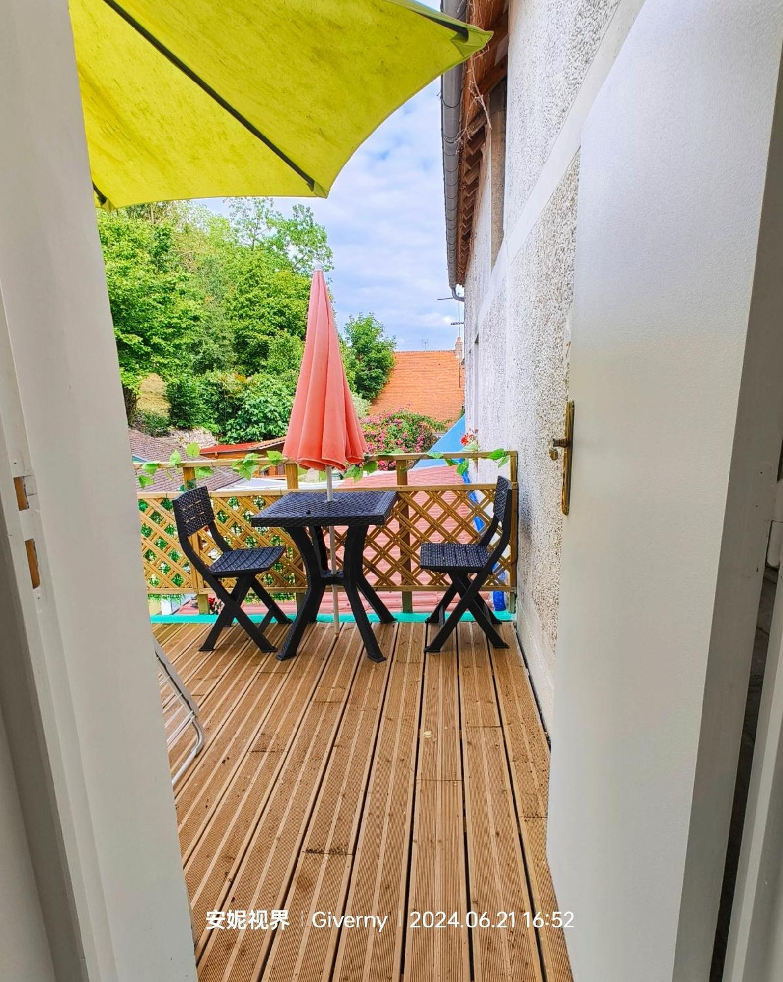 Bed and Breakfast Le Coin Des Artistes Giverny Exterior foto